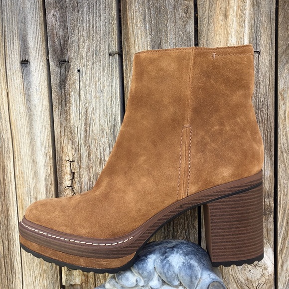NWT Steve Madden Sloanne Platform Boot Suede Cognac 10 - Picture 16 of 16